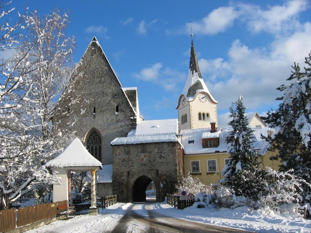 Pension Geissler-Reicher Oberwoelz Stadt Exterior photo