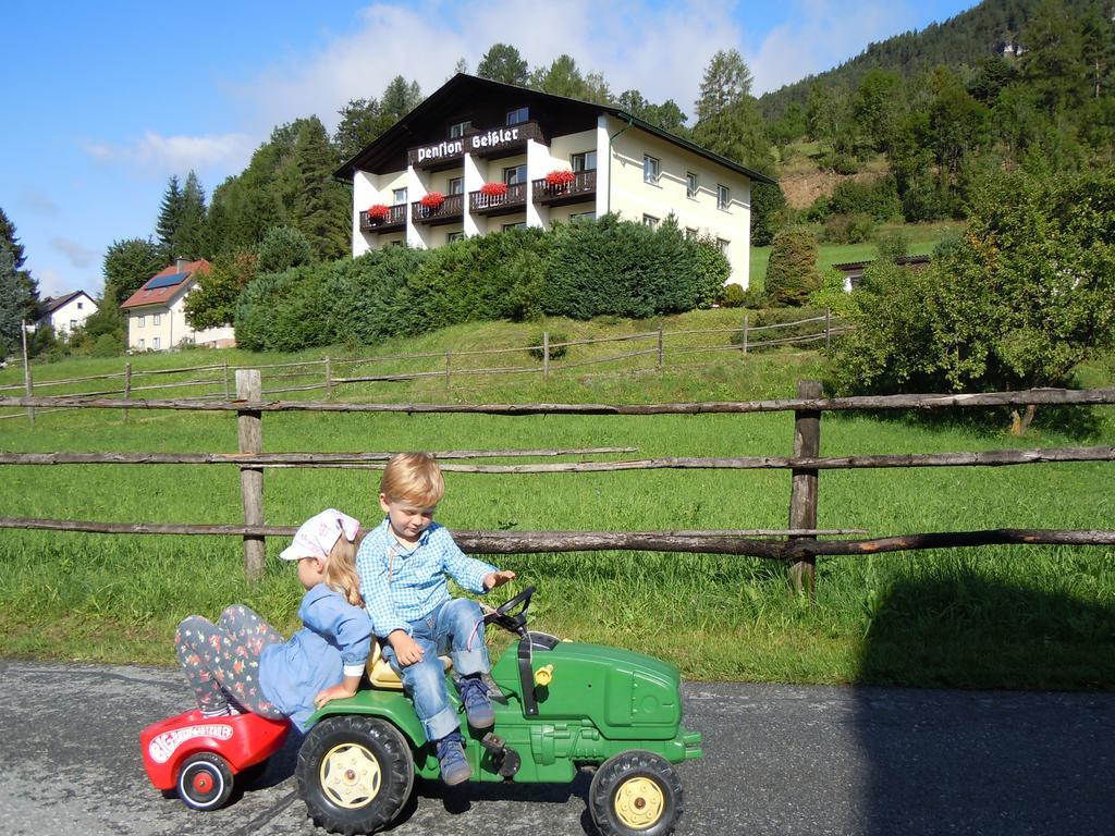 Pension Geissler-Reicher Oberwoelz Stadt Exterior photo
